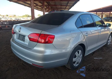 2014 Volkswagen Jetta 2.0L S из США, поврежденный, VIN 3VW2K7AJ3EM362540